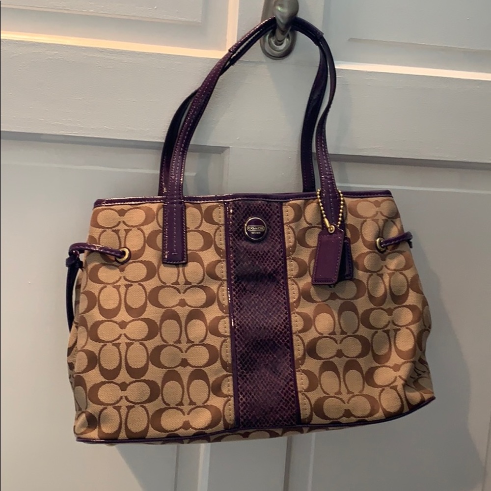 Coach purse